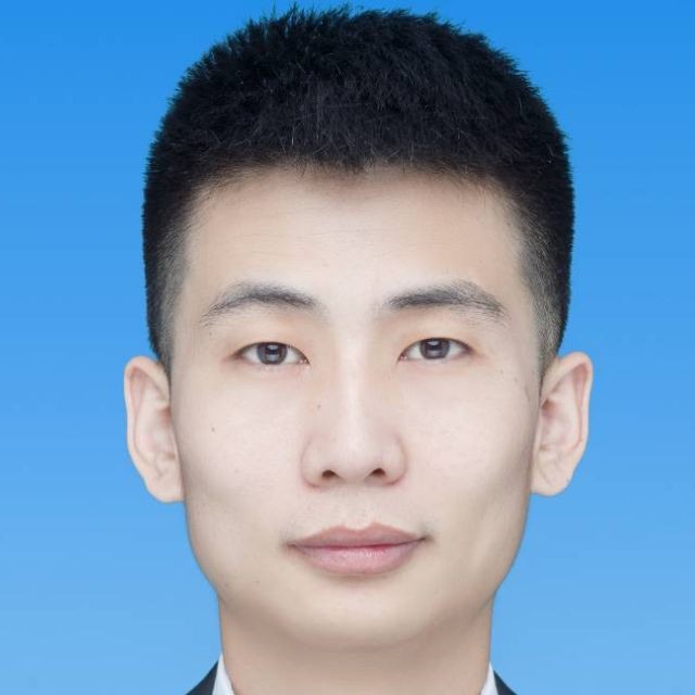鲁鑫