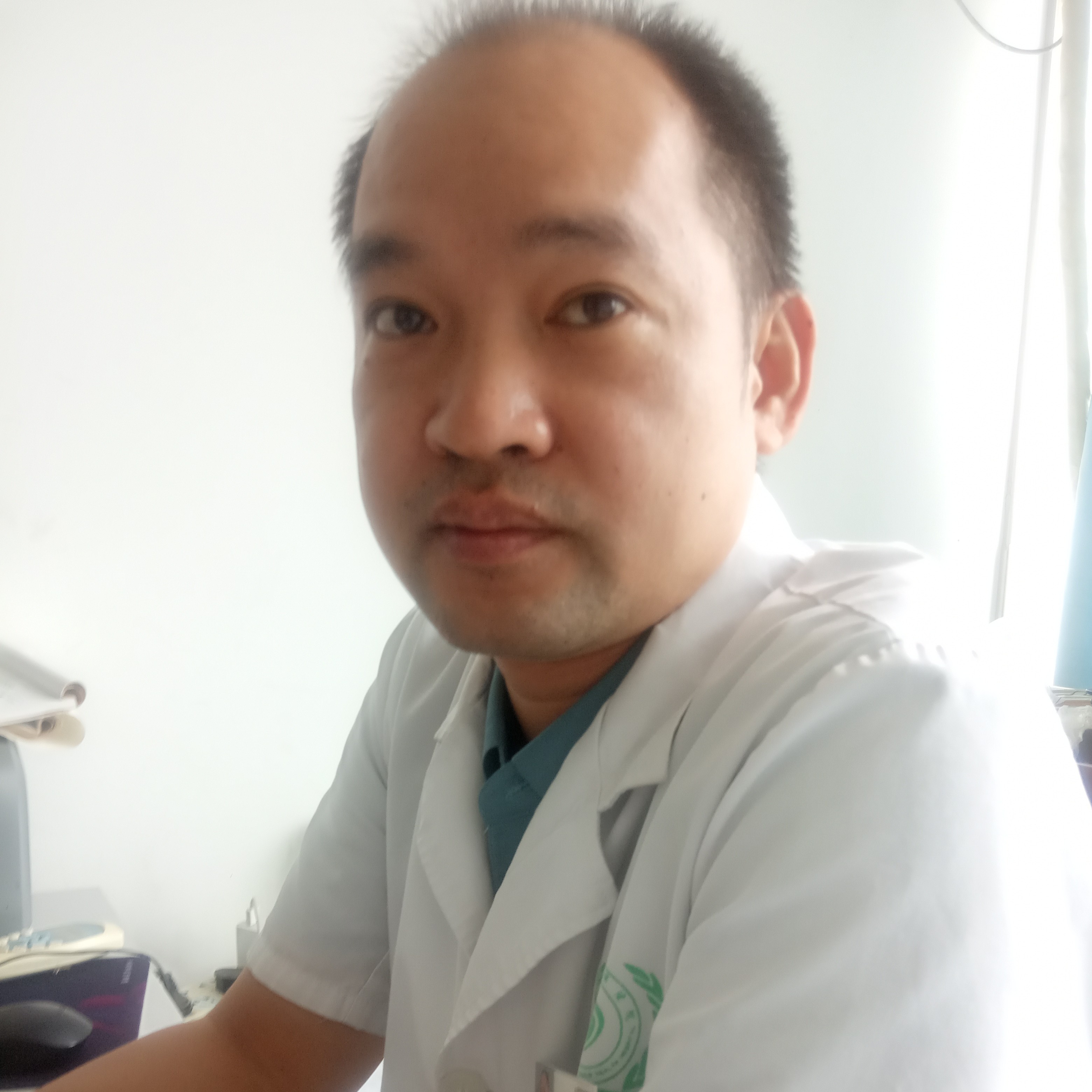 隆盛柏