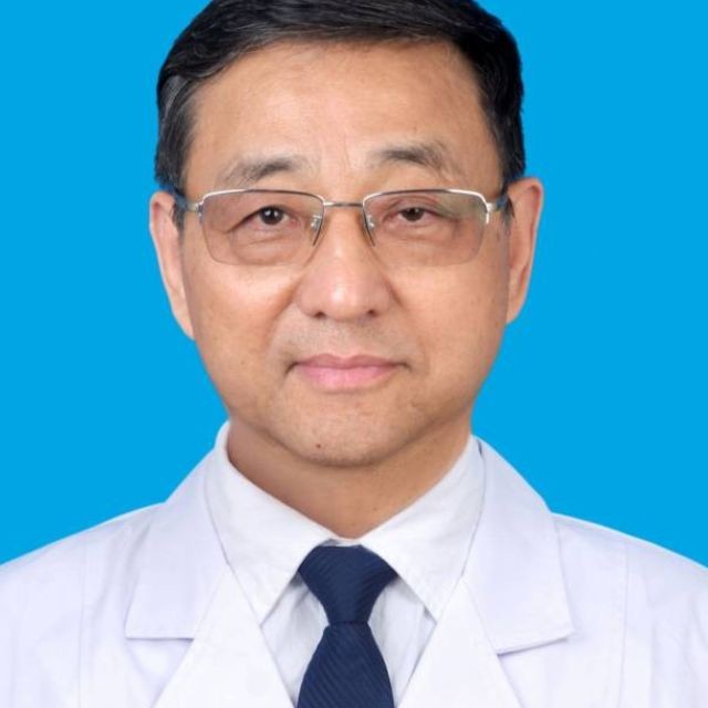 黄建群