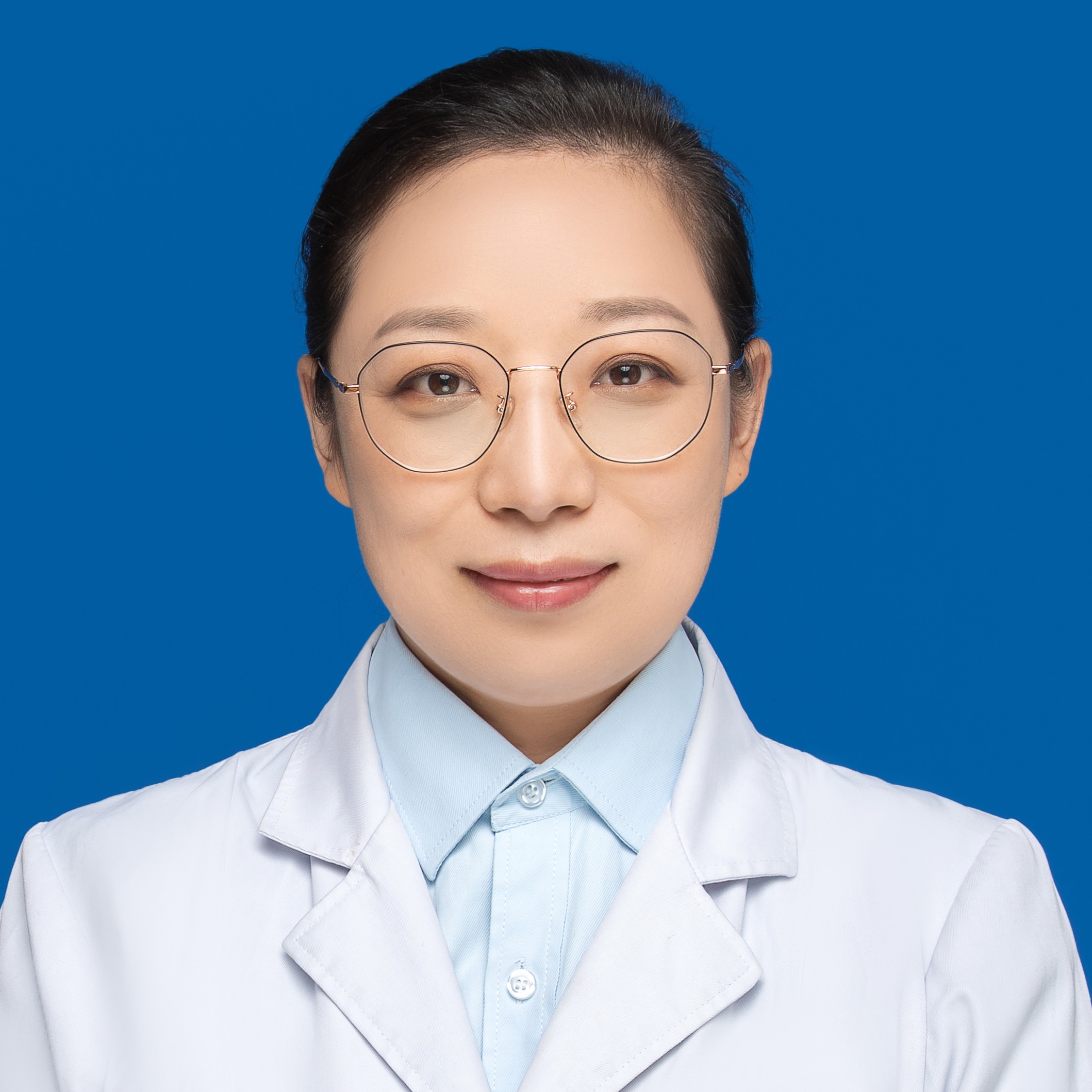 牛明明
