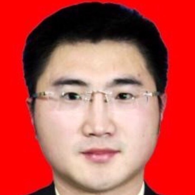 熊佳