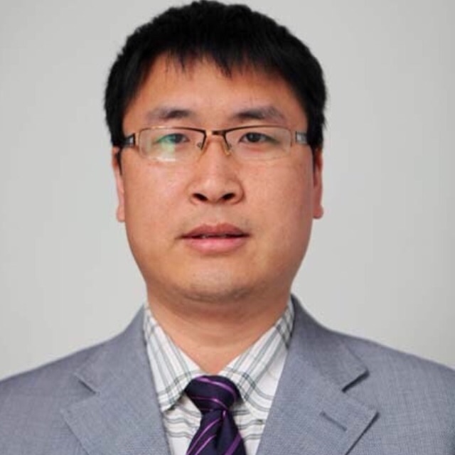 李建伟