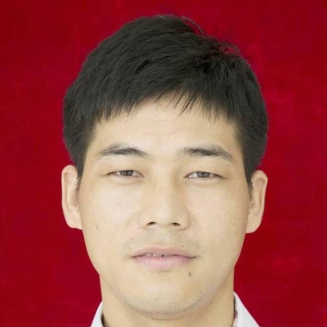 肖越