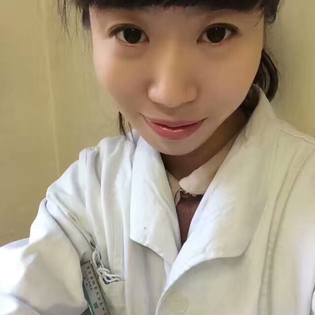 李妍