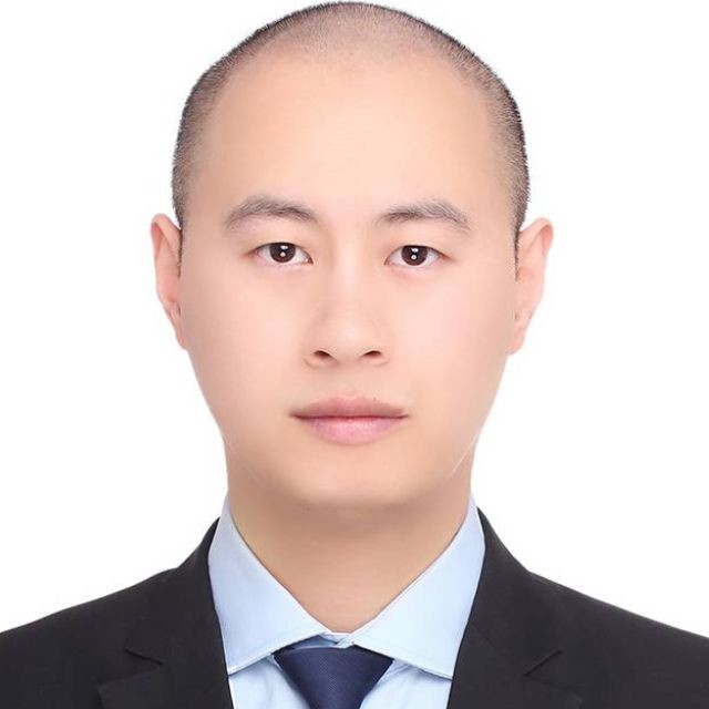闫起