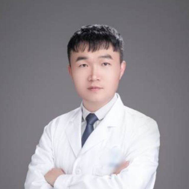 李有峰