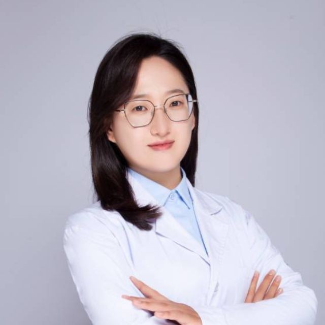 李灼