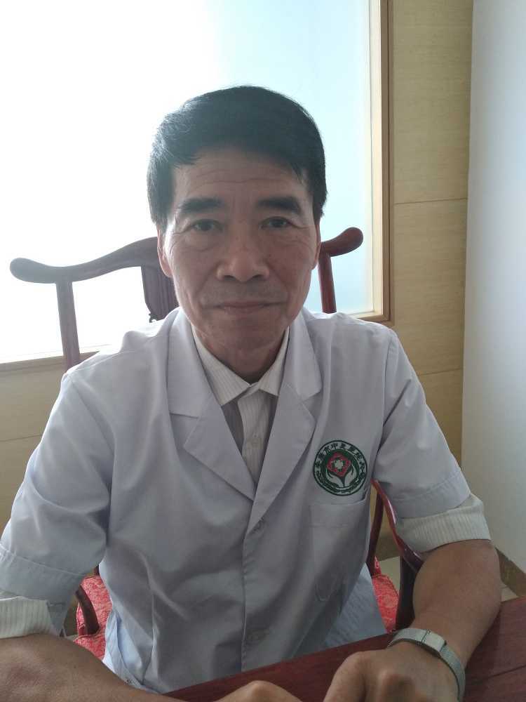 潘明祥