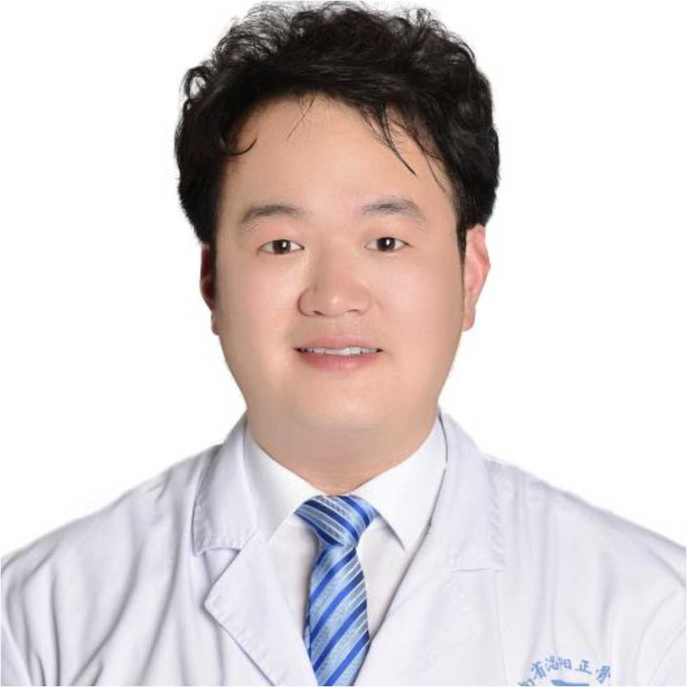 杨岩冰