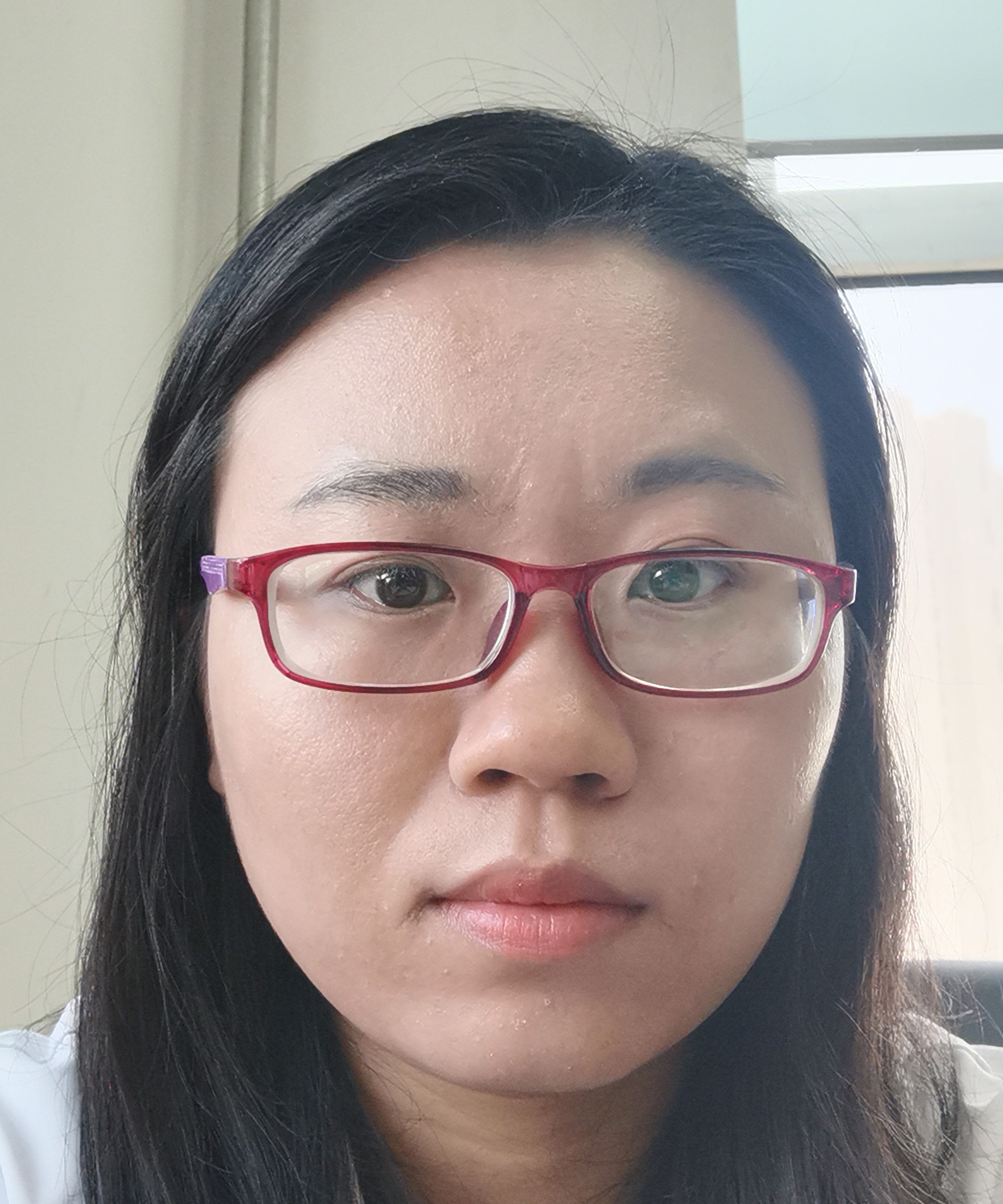 衣华敏