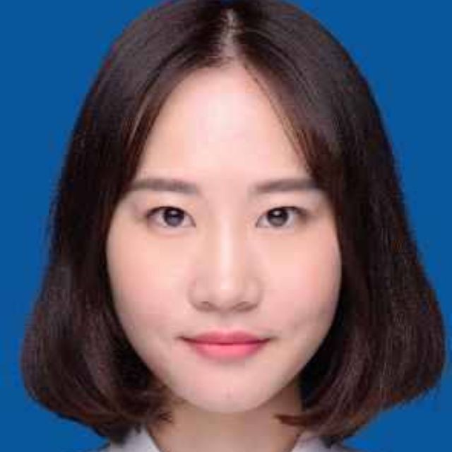 秦雪