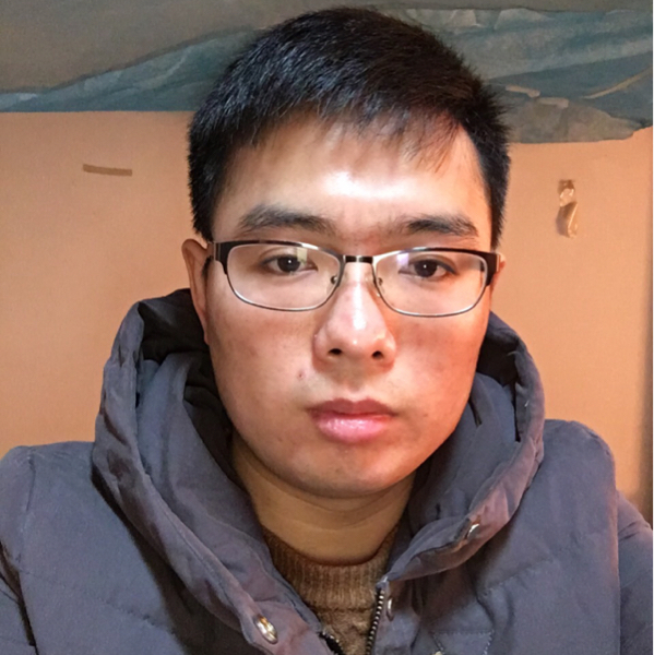 董佳