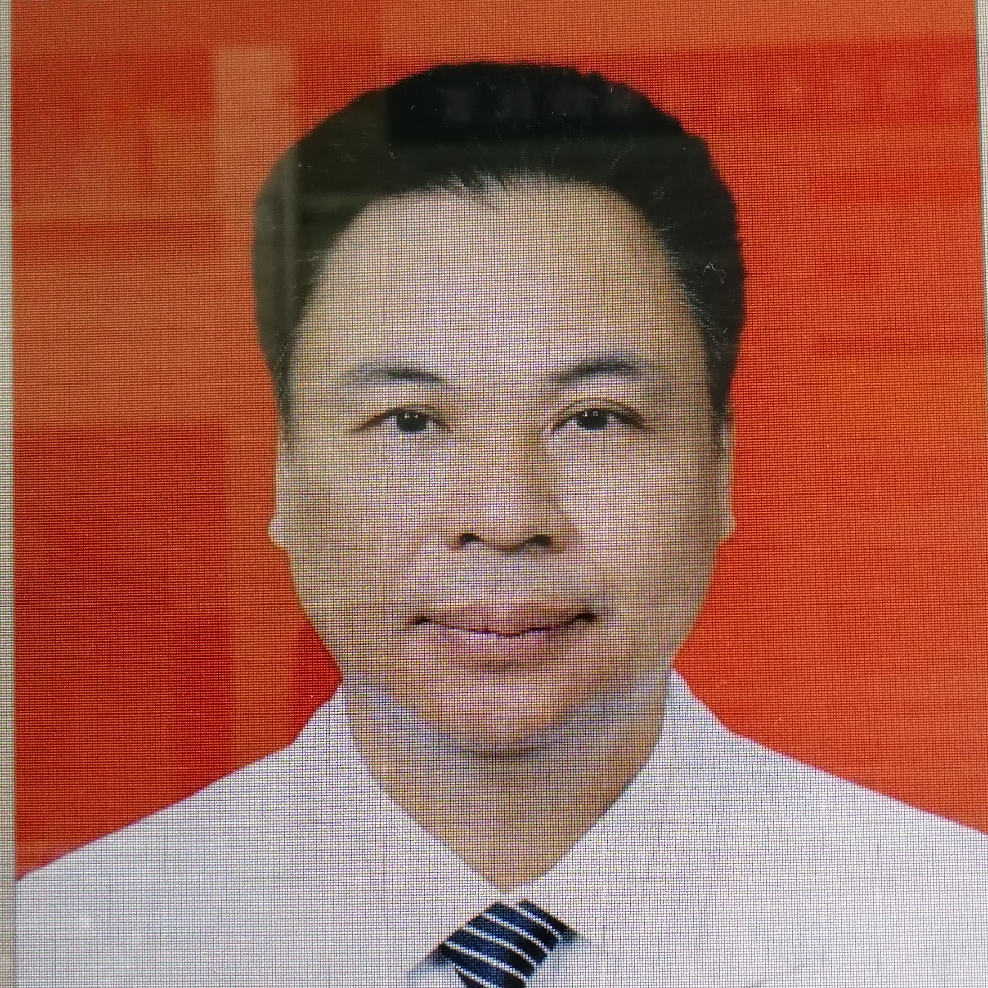 黄均雄