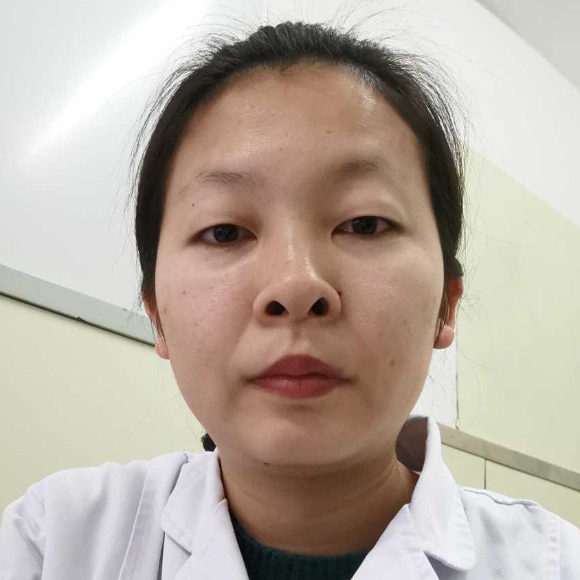 李婧