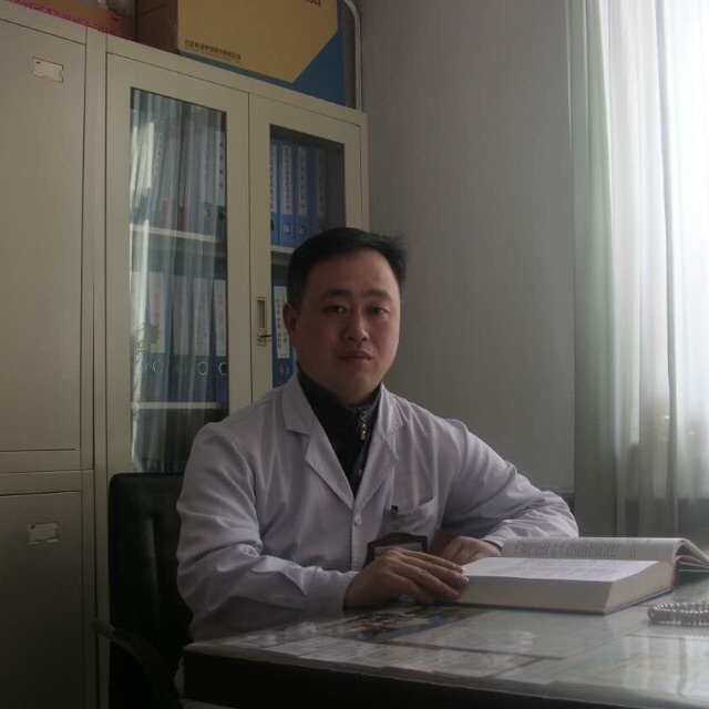 李成