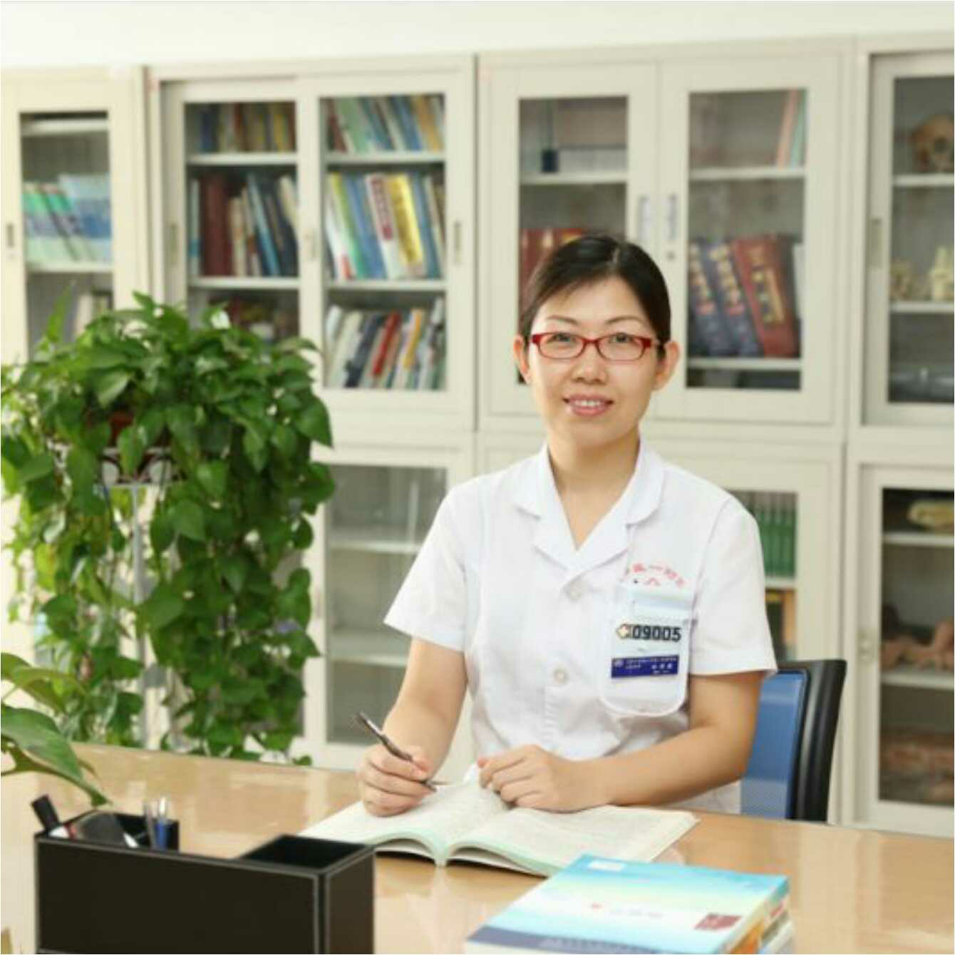 杜津莉