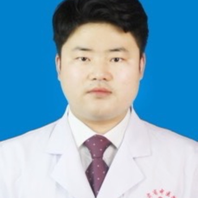 李龙龙