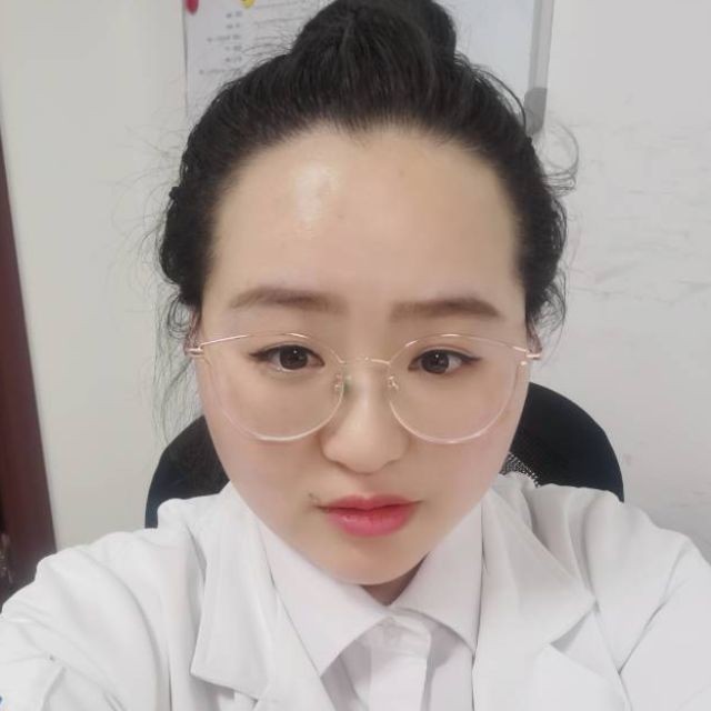 刘楠楠