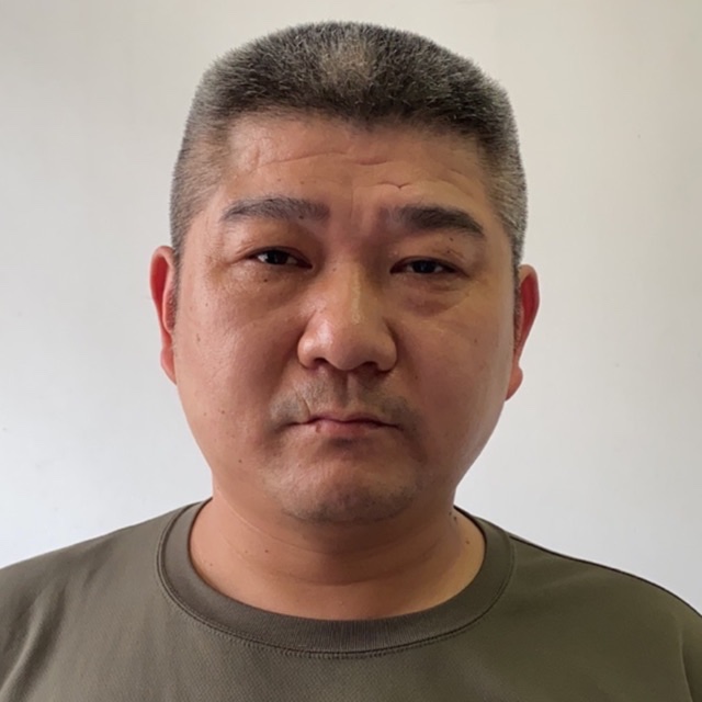 田君