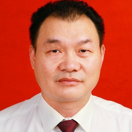 费国新