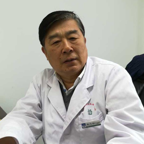 李乃宇