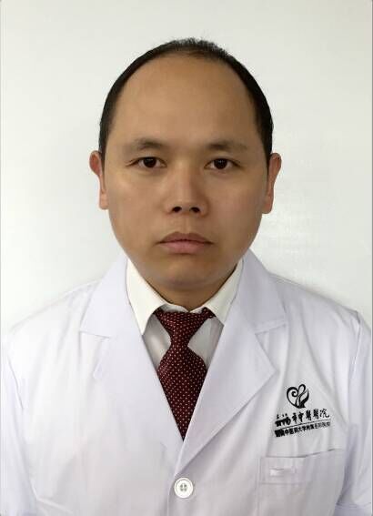 李捍忠
