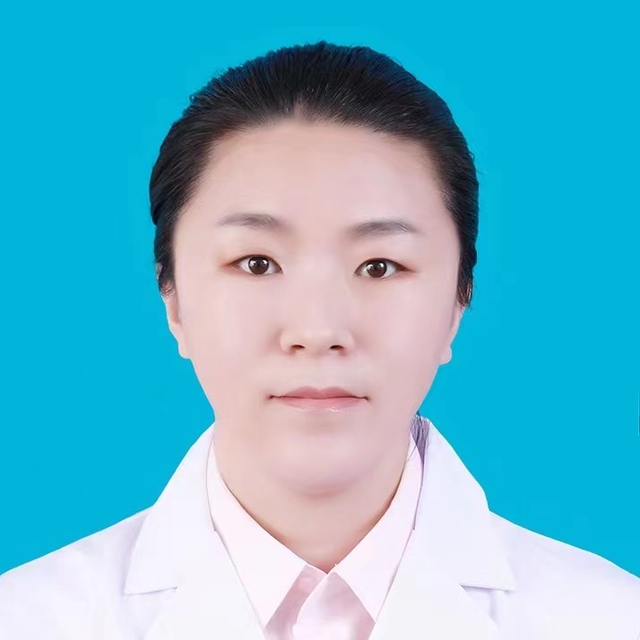 李莉
