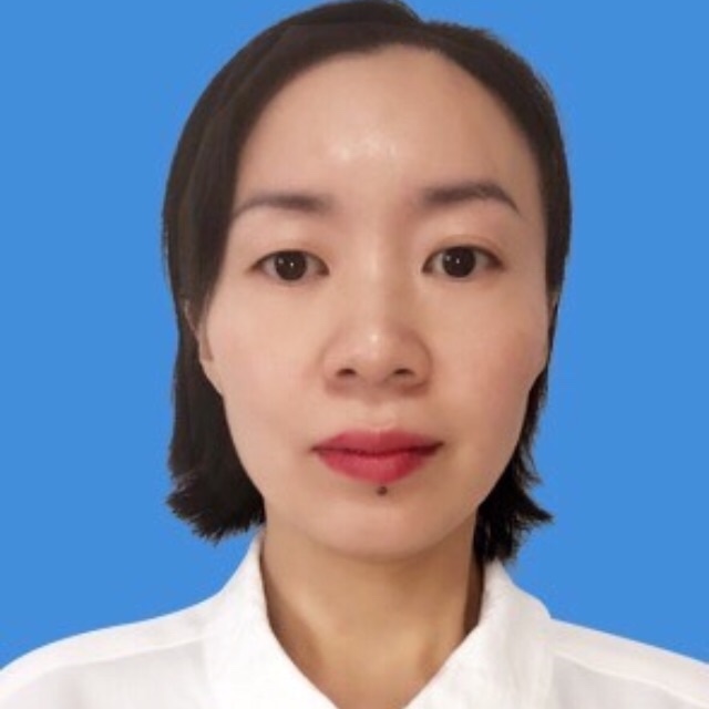 李爽