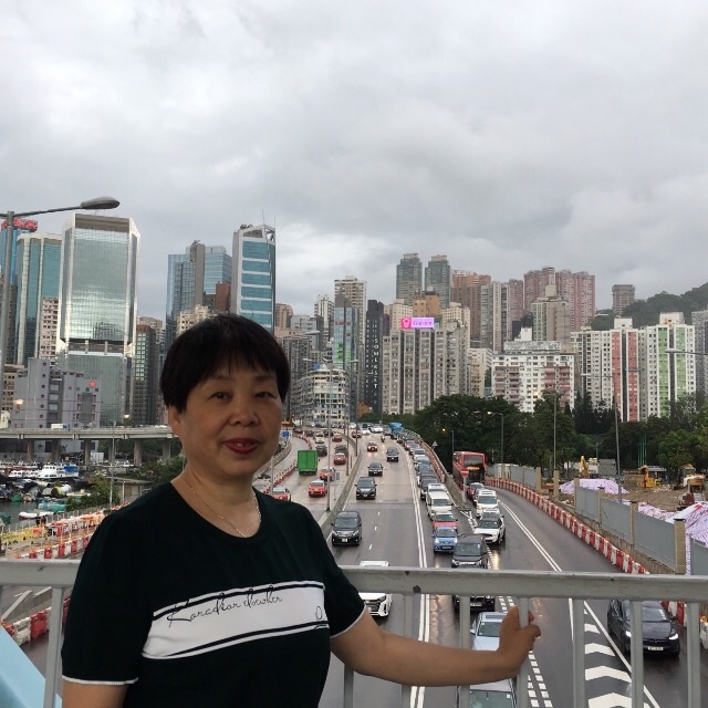 郝明霞