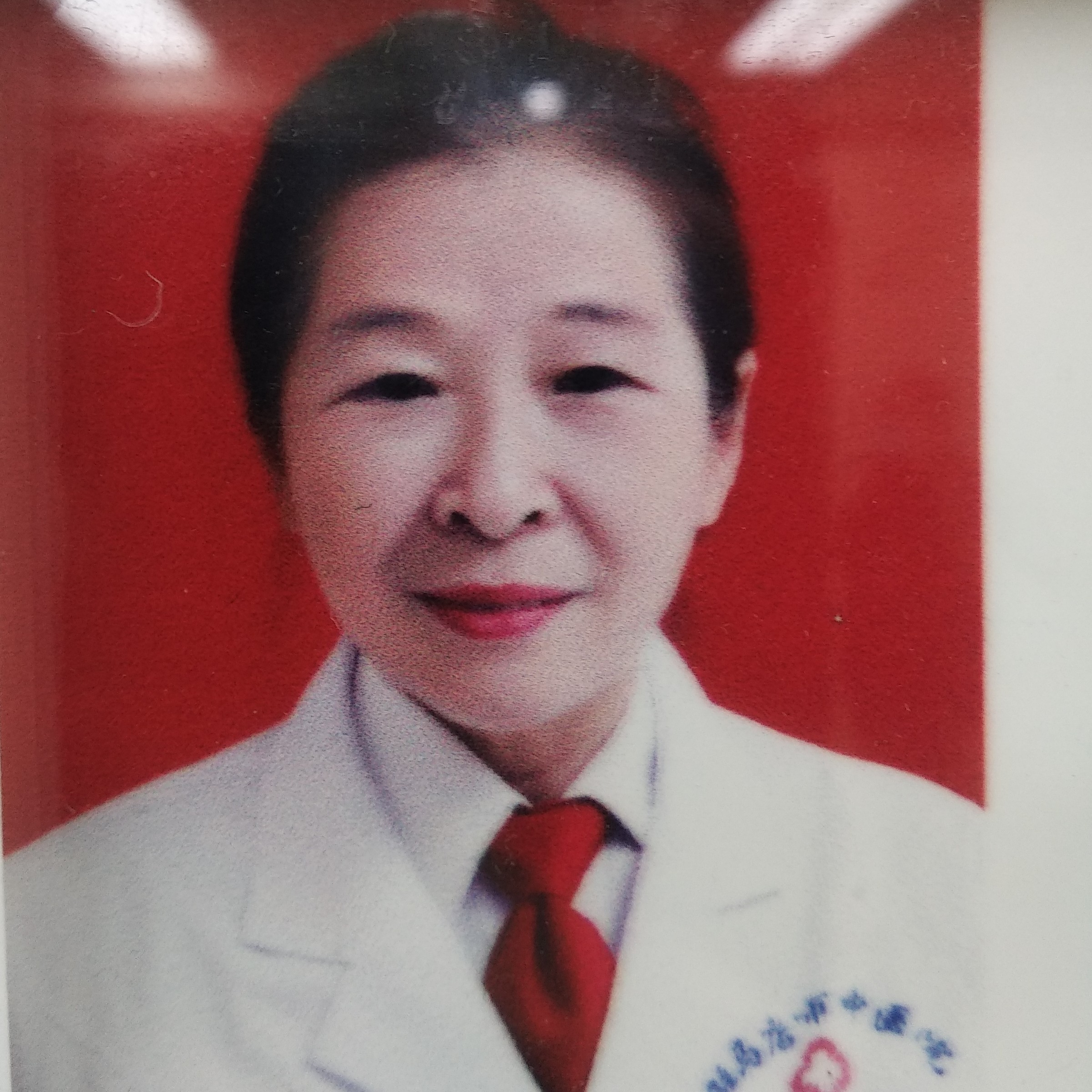 王瑛