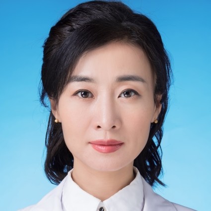于卓