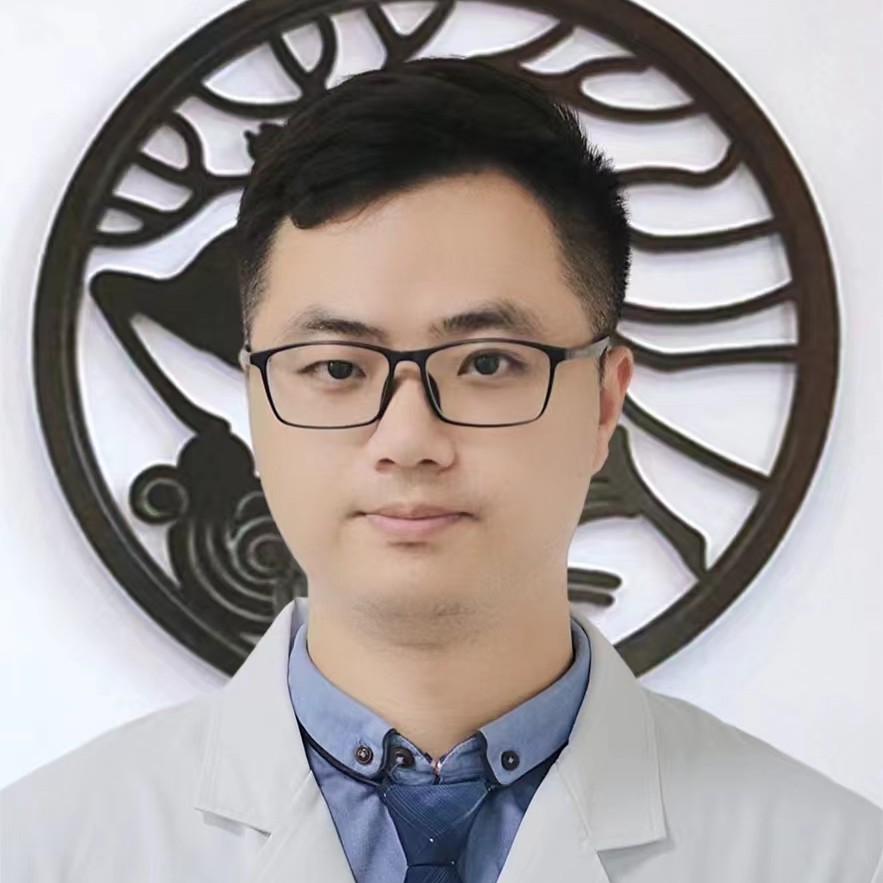 何锦轶