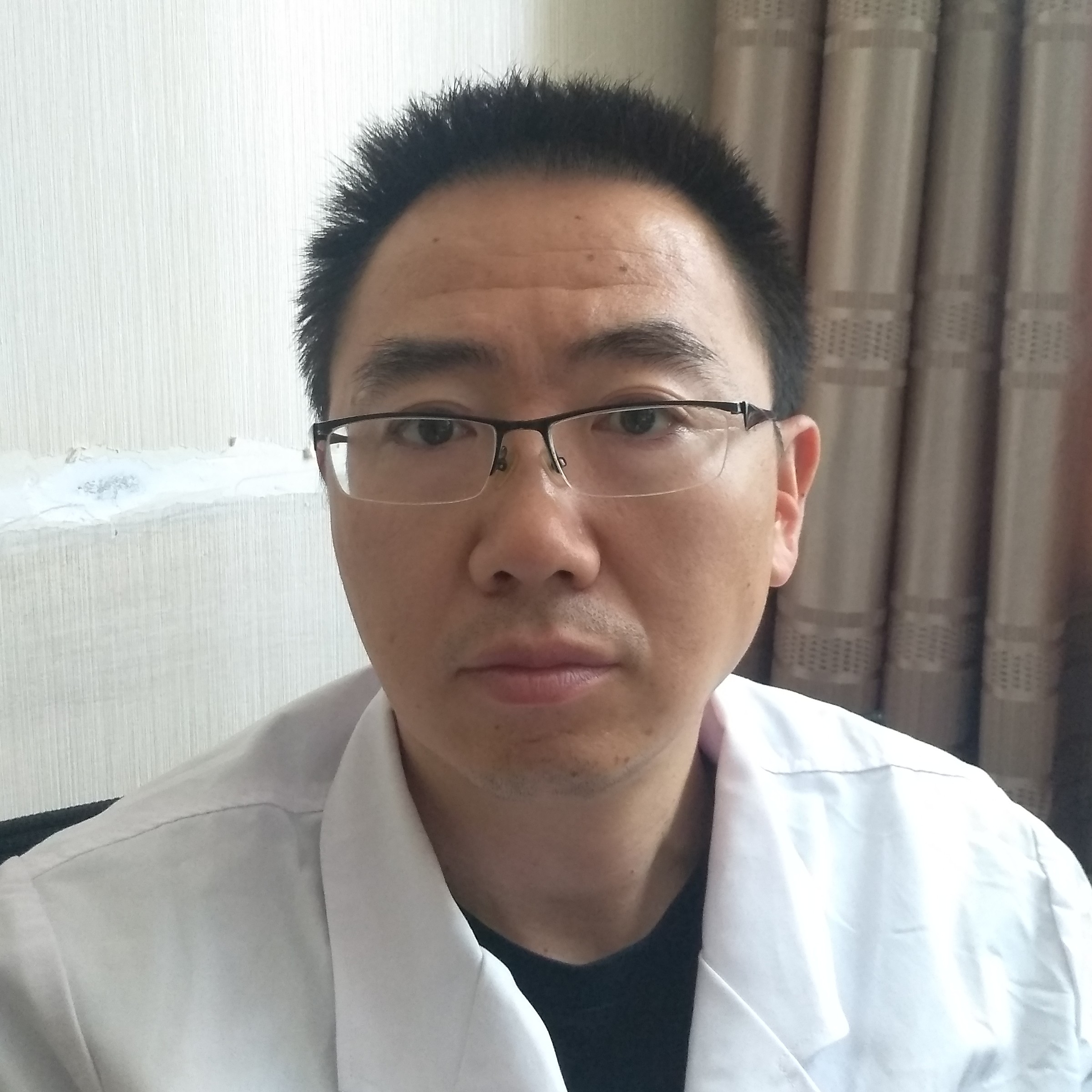 刘强光