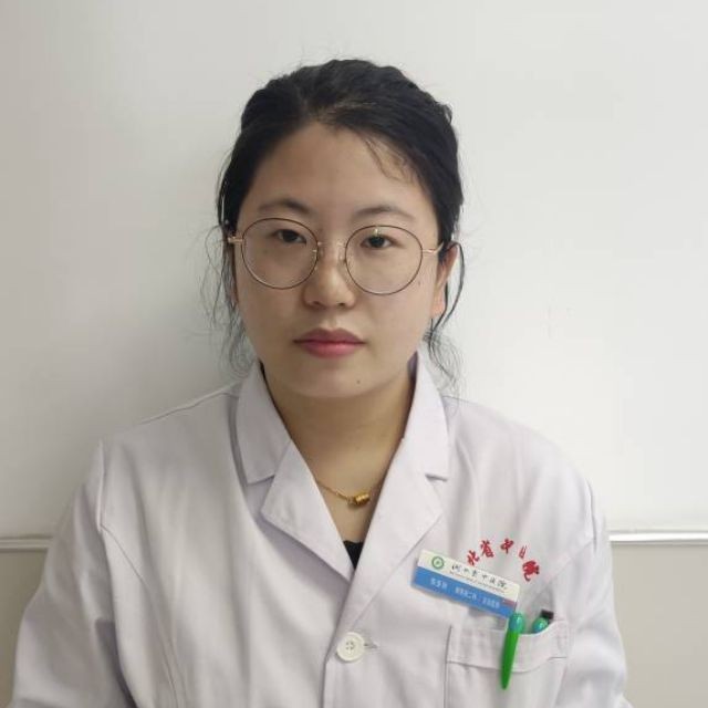 张亚秋