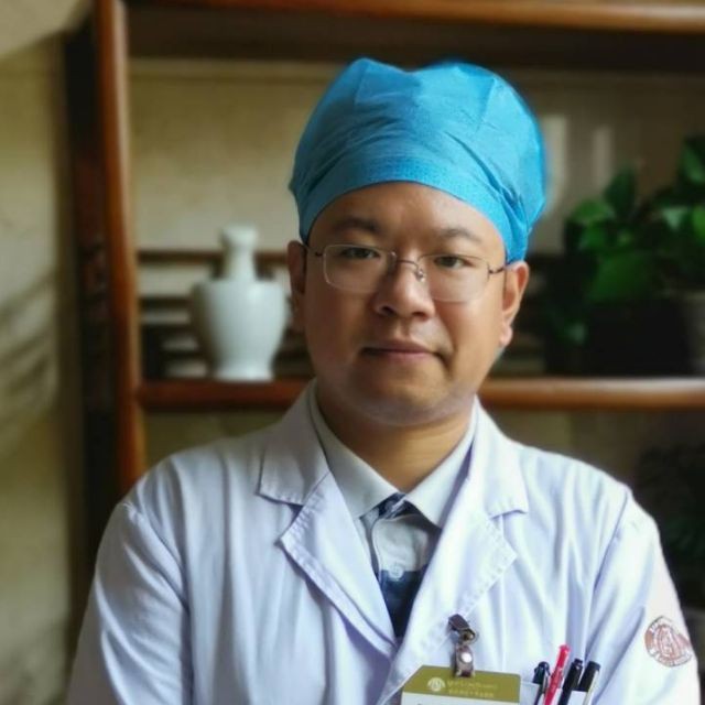 杨威