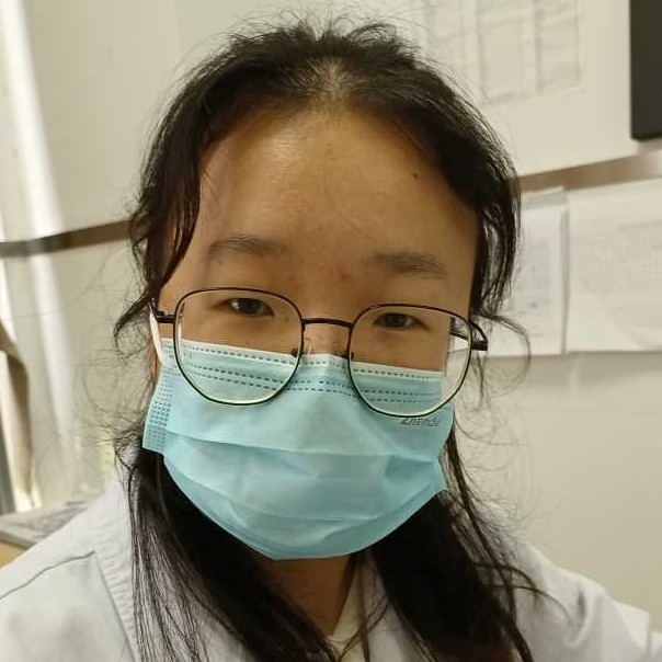 张怡