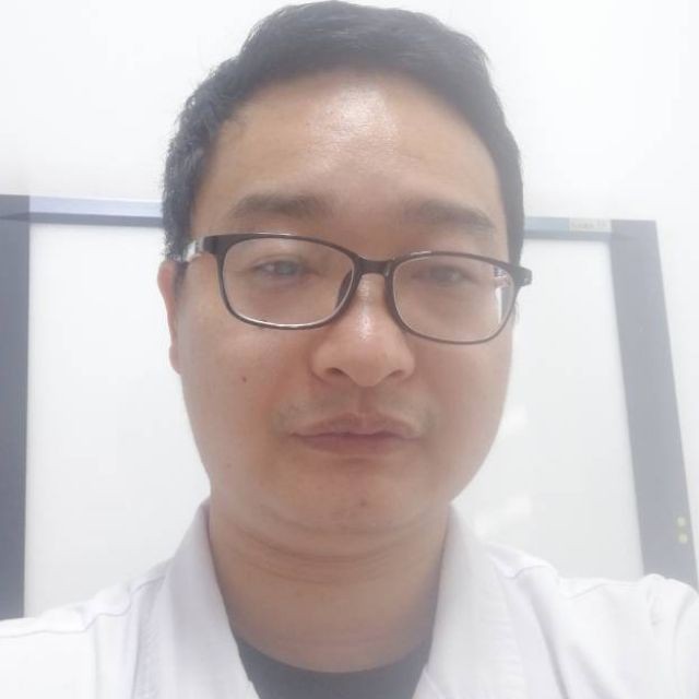 王华