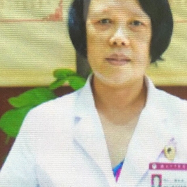 张彩芬