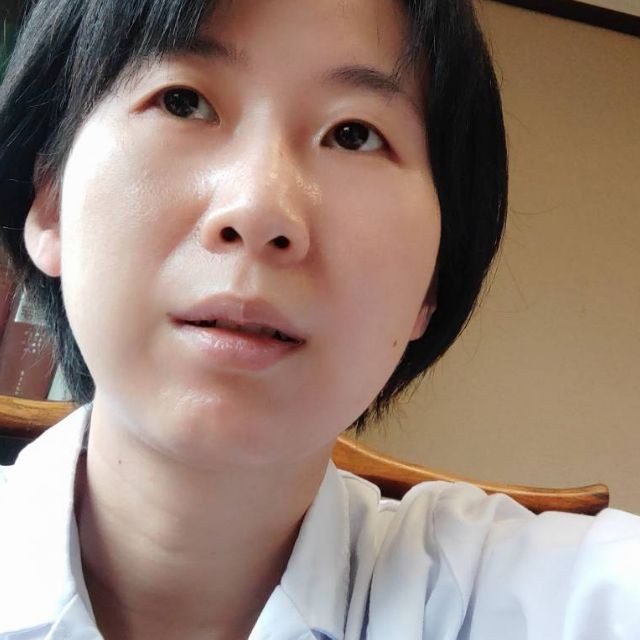 李蕾