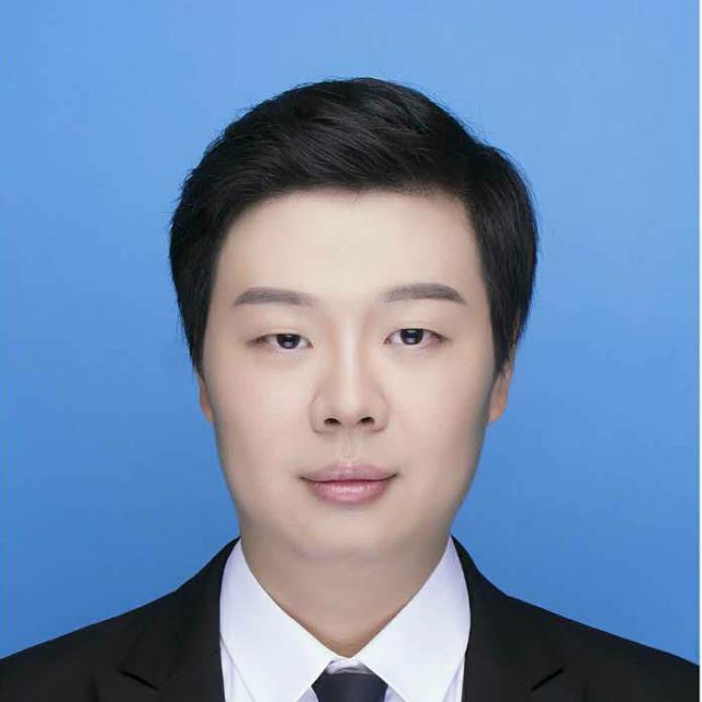 刘华
