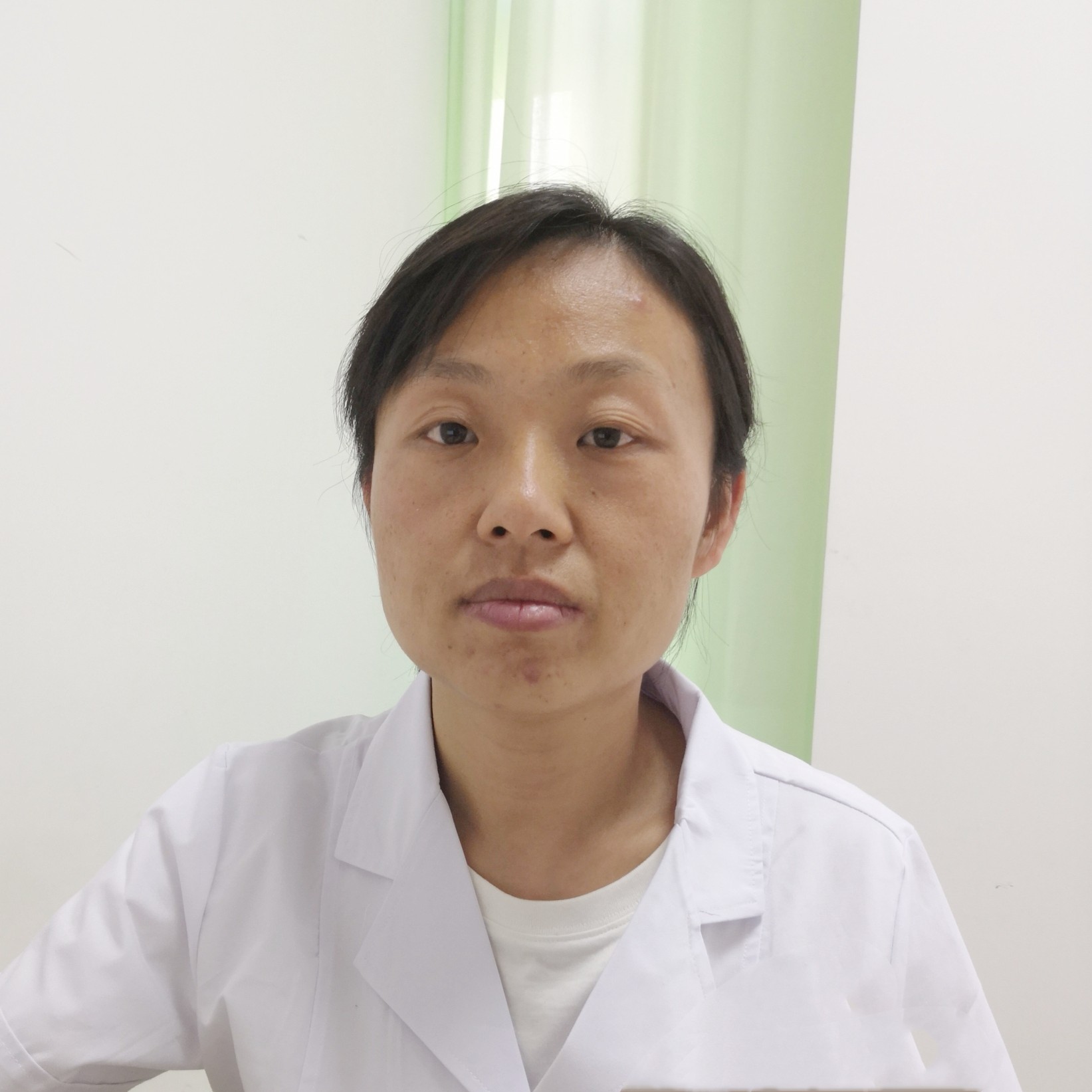 李静