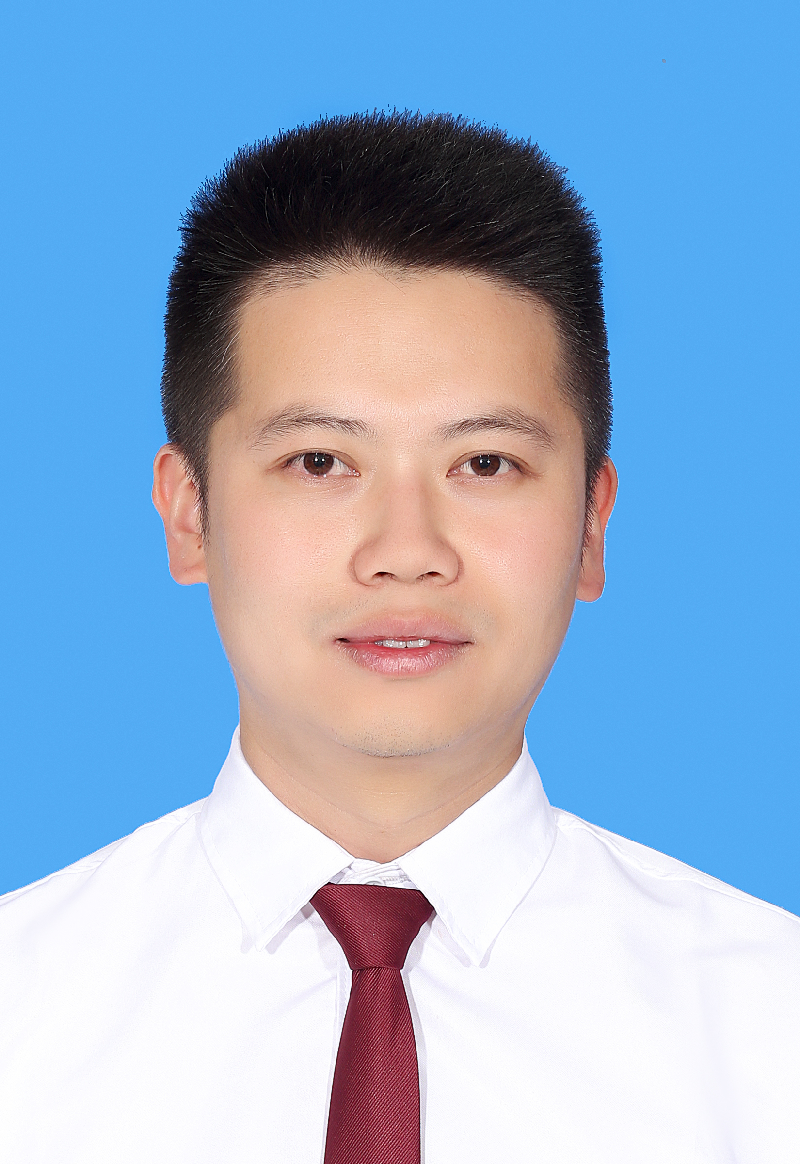 龙毅