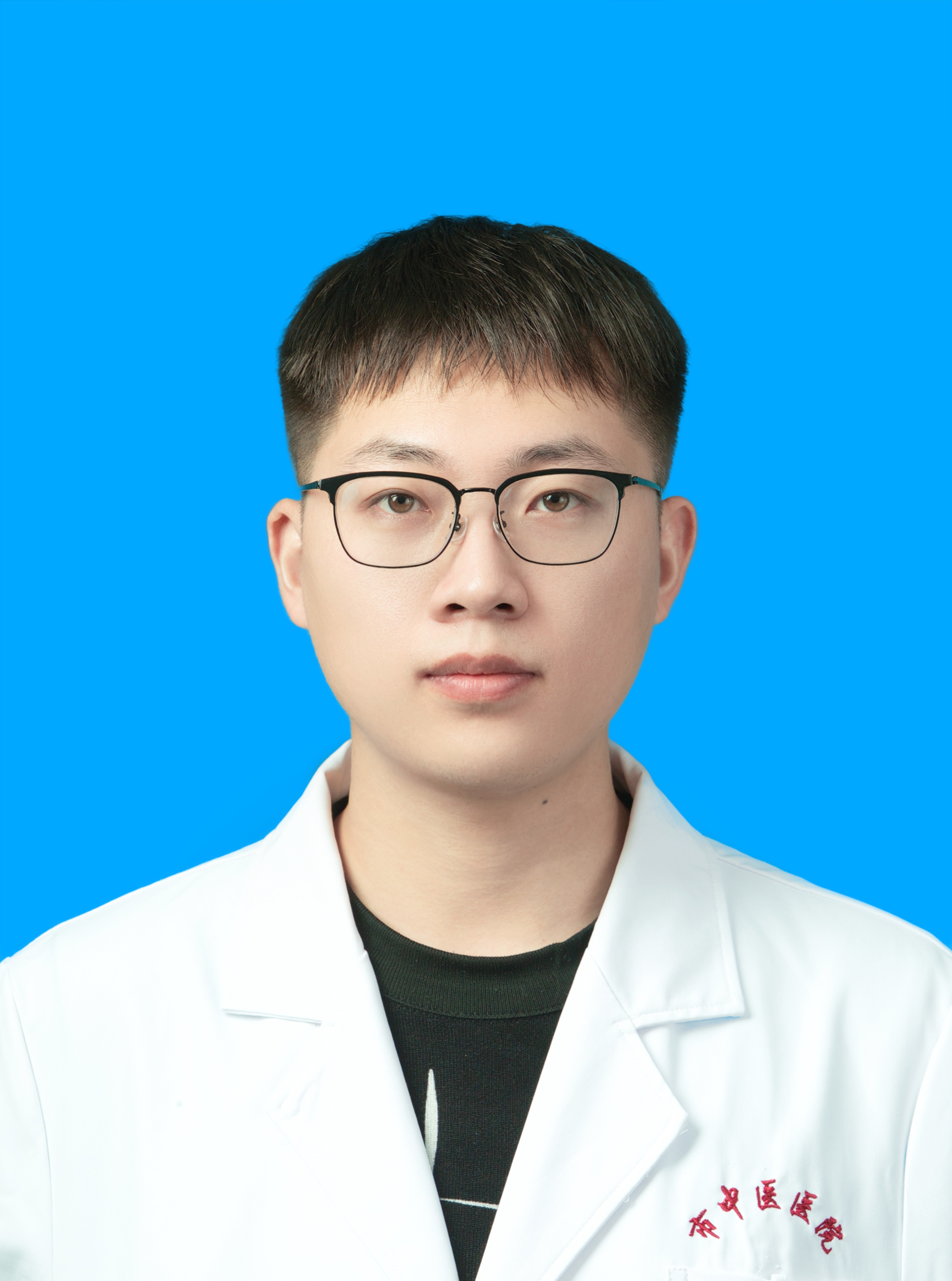 郭龙龙