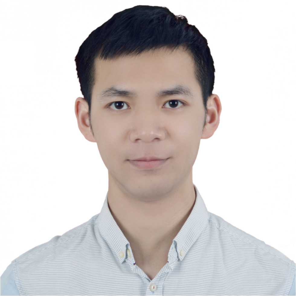 李秉燊