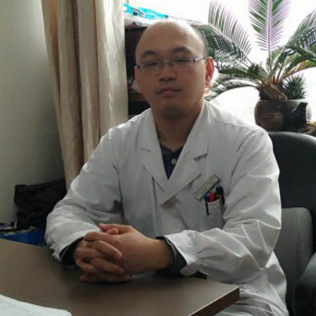 李英南