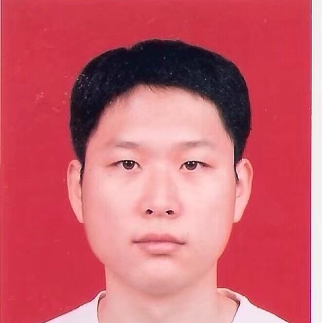 李向明