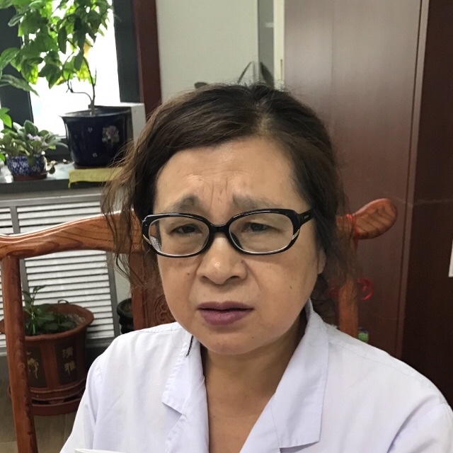常毓颖