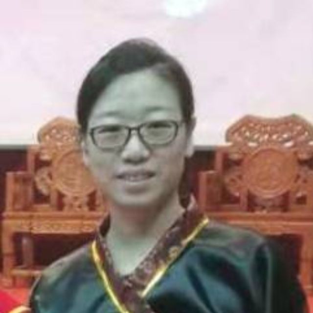 李姣