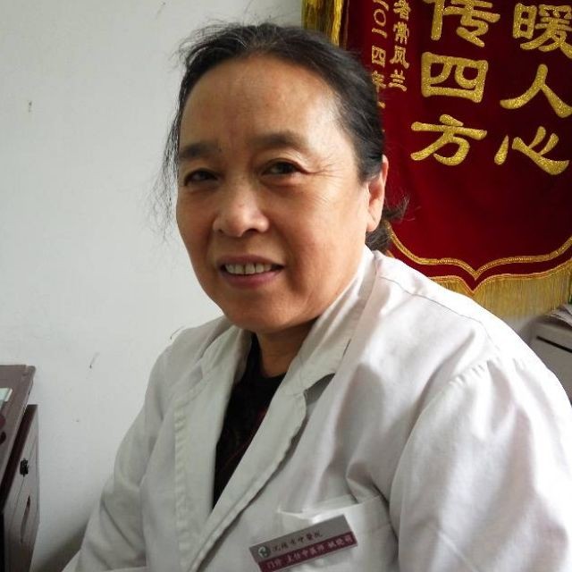 姚晓萌