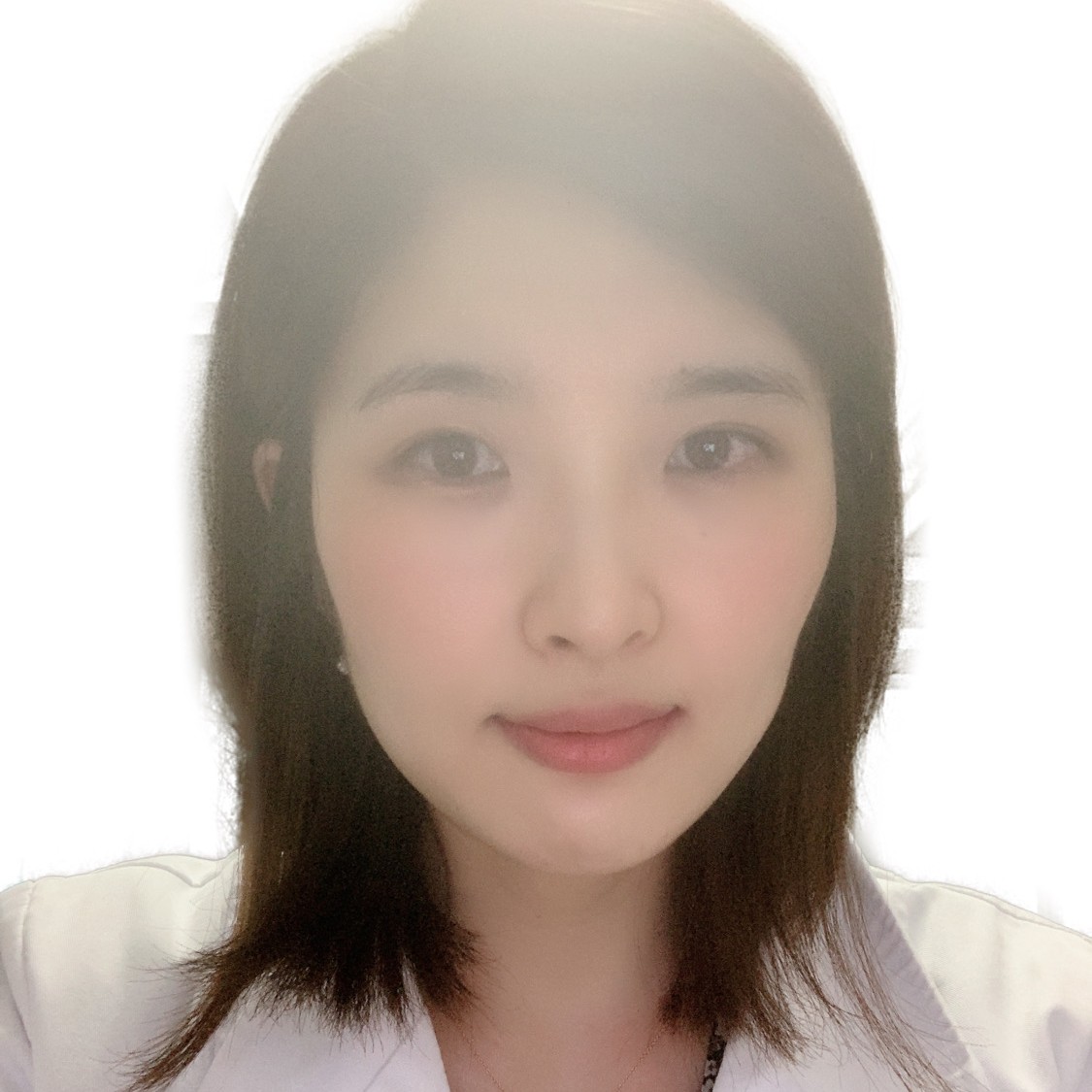 刘青